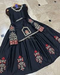 EMBRIODERED BUNCH MAXI WITH SEPARATE KOTI
