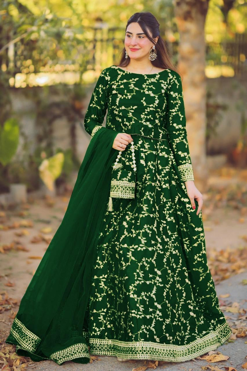 4Pcs Potli Embriodered Silk Lehnga