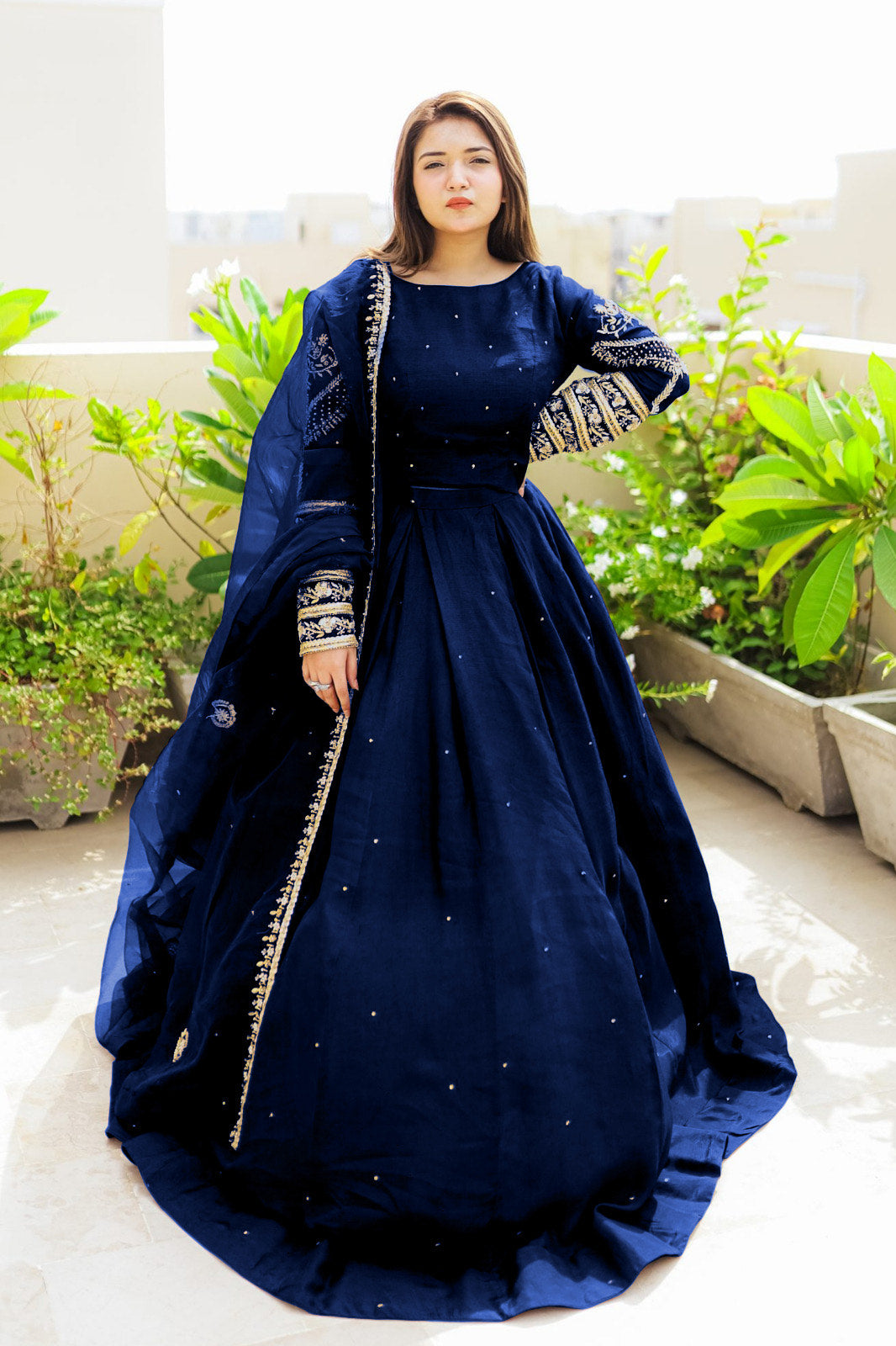 EMBRIODERED PEARLS LEHENGA 3PCS