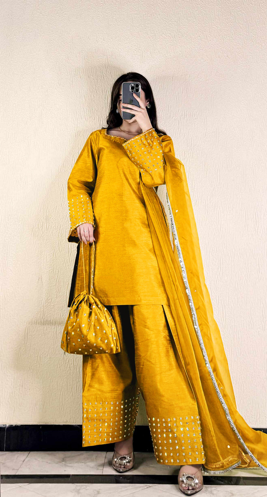 Most Trending Article Farshi Shalwar Kameez With Potli 4Pcs❤️