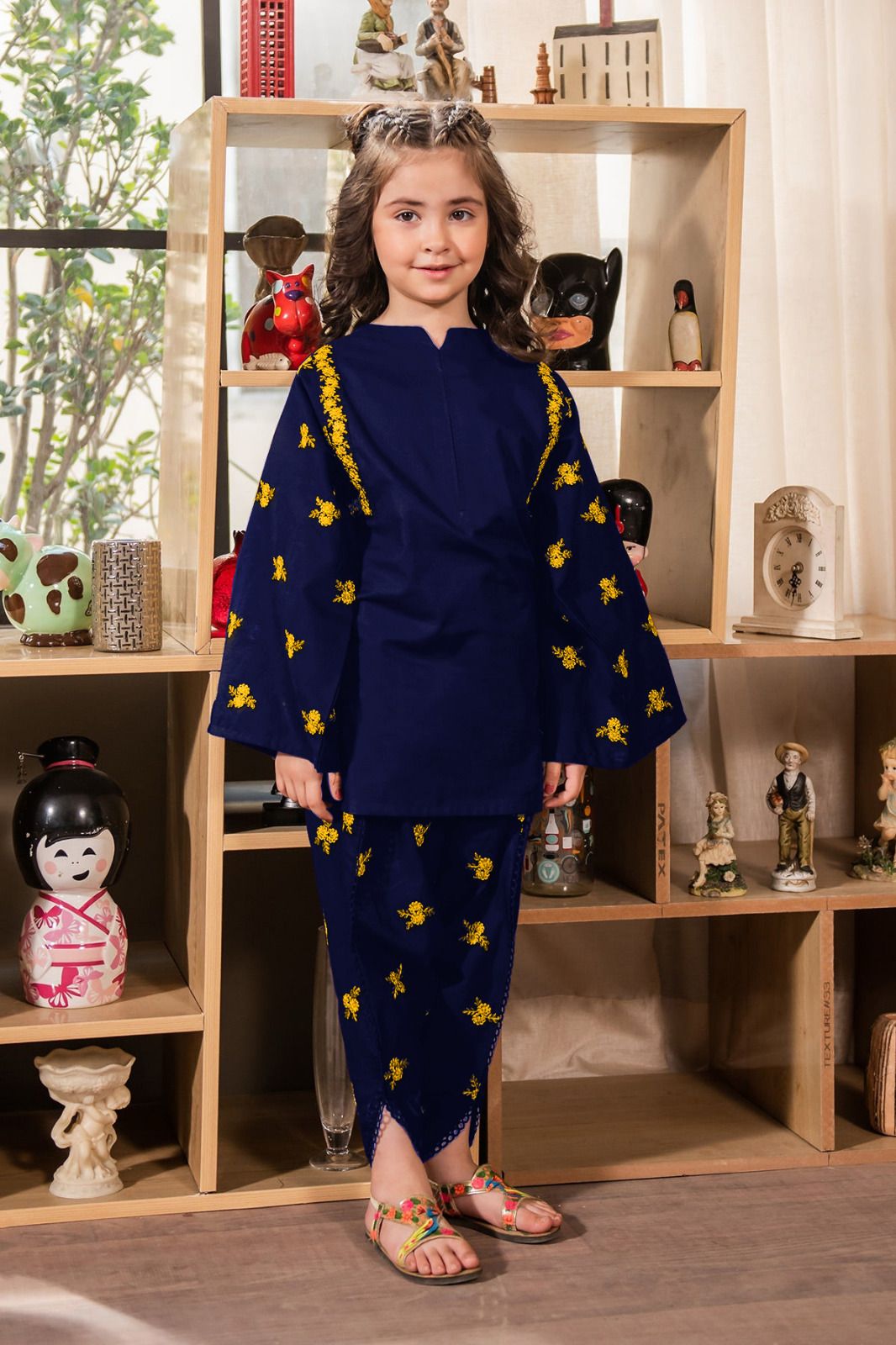 Short Shirt With Emb Tulip Trouser Kids 2Pcs