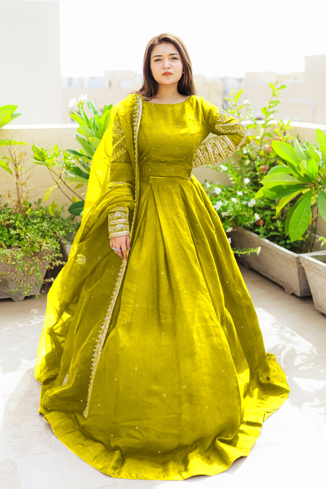 EMBRIODERED PEARLS LEHENGA 3PCS