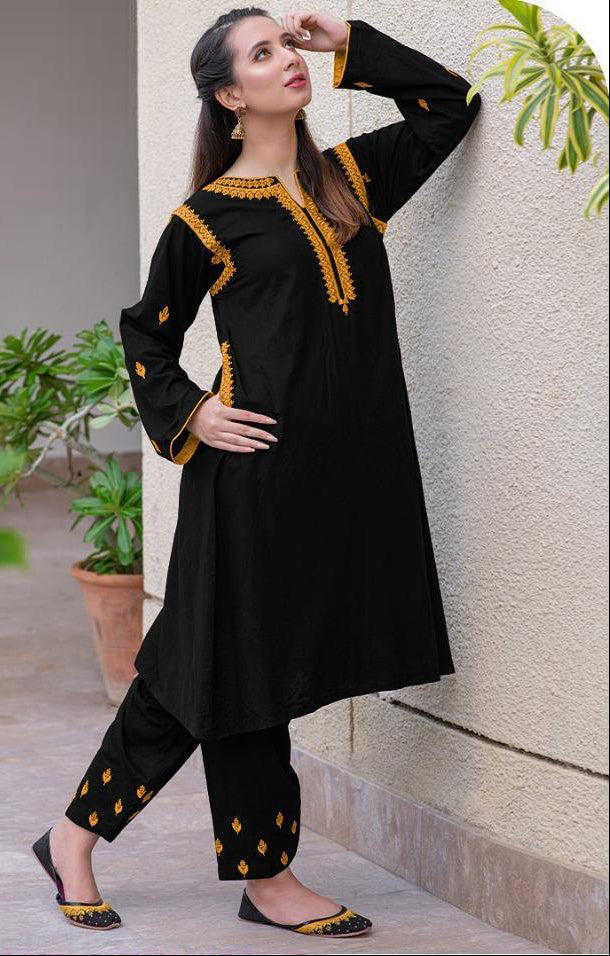 Pocket Style Embriodered Dress